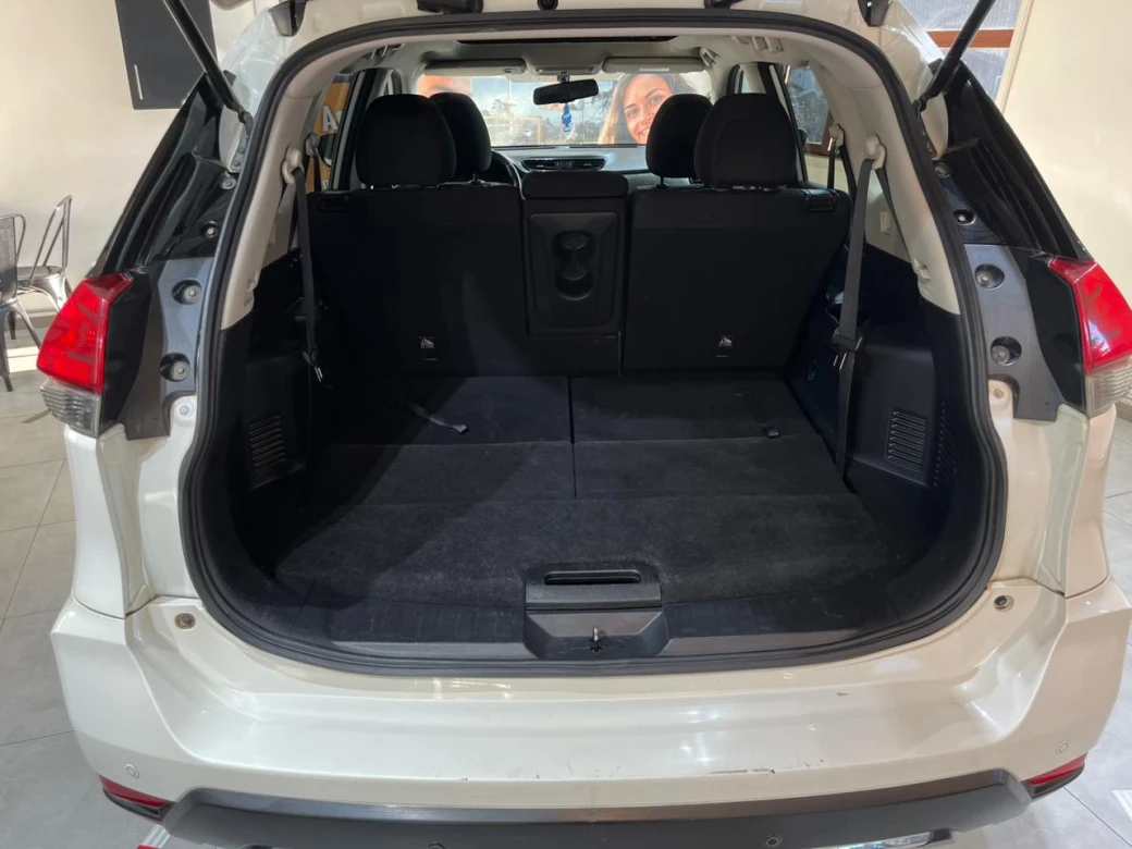 imagen 0 de vehiculo con id 2182